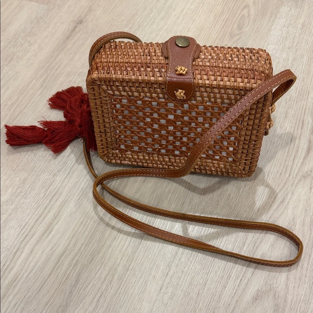 Brown Woven Crossbody Bag with Red Tassel - Picture 2 of 5
